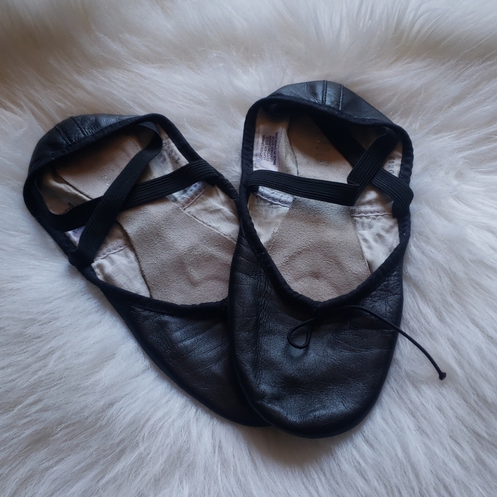Bloch ballet dance shoes size 5
